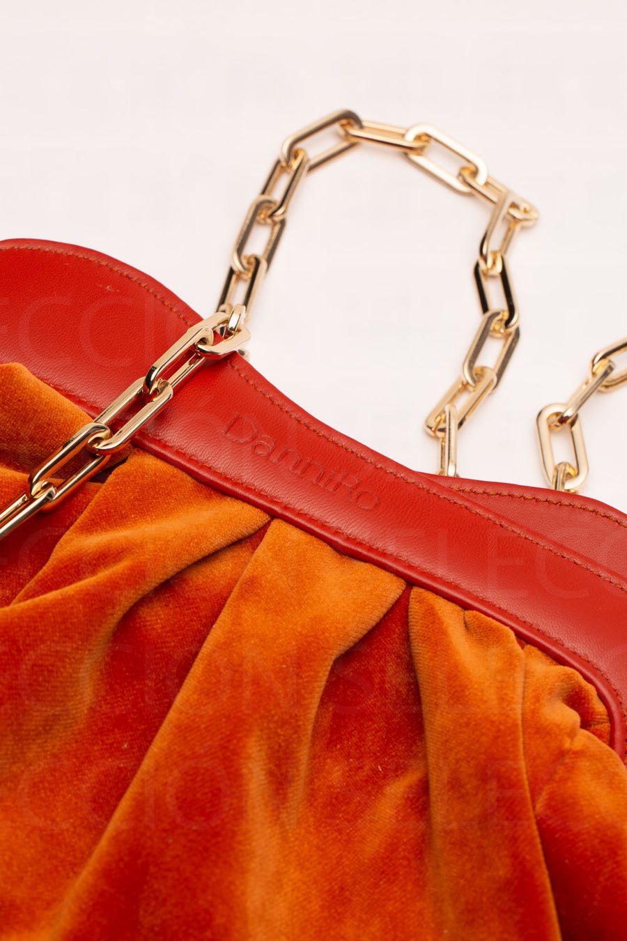 Lisbon Baby Clutch Velvet - Terracotta