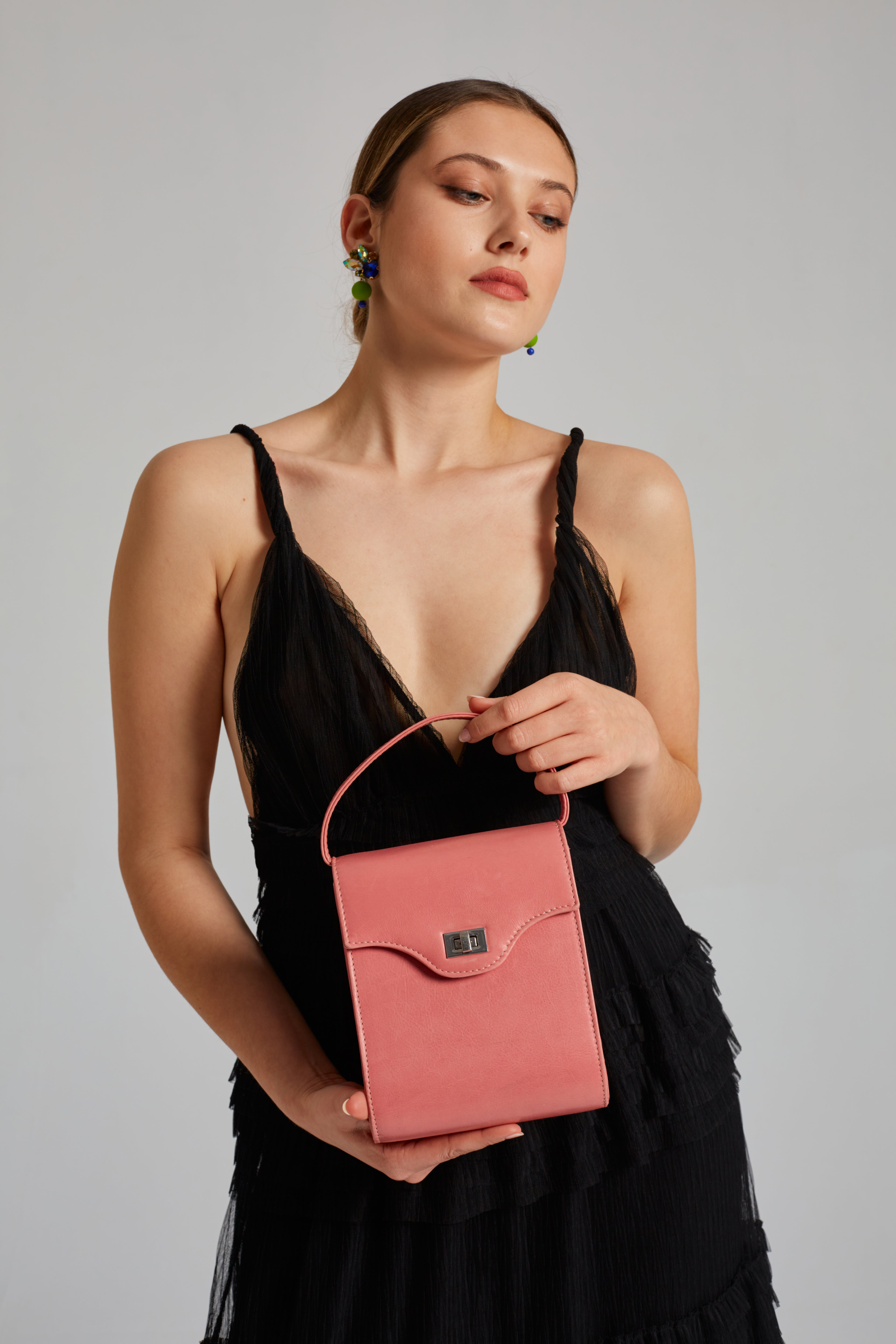 Load image into Gallery viewer, Tokyo Bag Pink Leather
