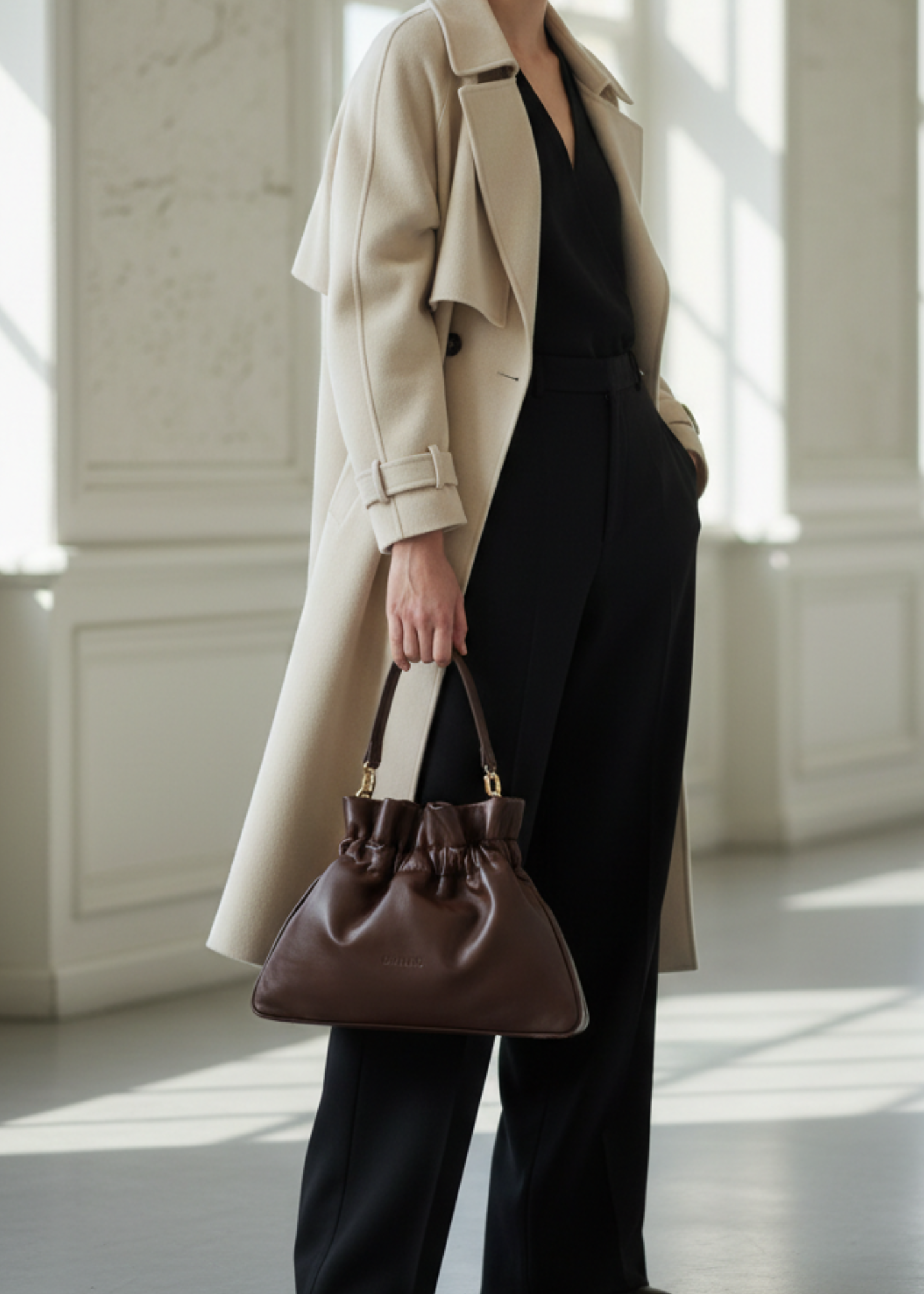 Load image into Gallery viewer, Manhattan Bag - Brown Chocolate
