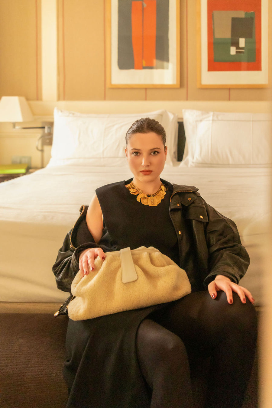 Niza Clutch - Bone