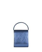 Load image into Gallery viewer, Tokyo Bag Piel Metalizada Azul Mar
